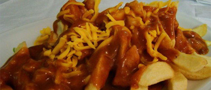 Chips,cheese & Curry Sauce  Regular 